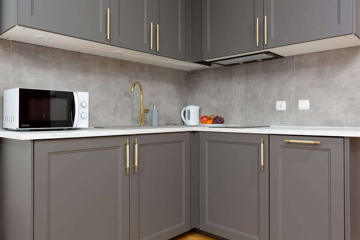 Refrigerador, microondas, parrilla de estufa y lavavajillas 