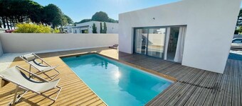 Villa with private pool, lentre_terre_et_mer
