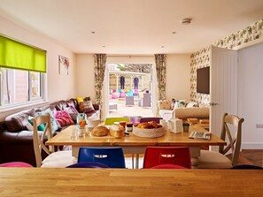 Dining - Halula Beach House (Newquay, Cornwall)