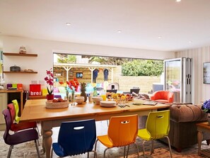 Dining - Halula Beach House (Newquay, Cornwall)