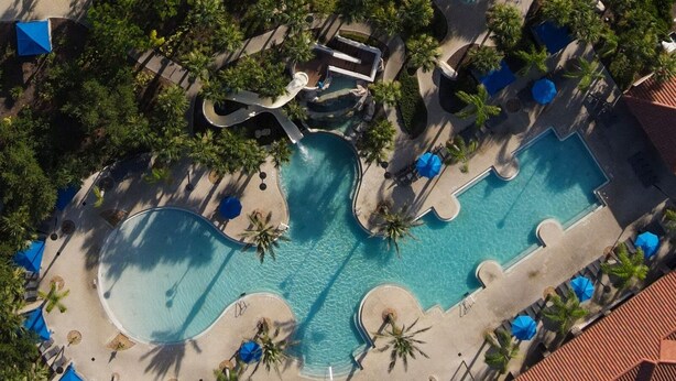 Pool - 5⭐ Solterra Villa with Lake View • 20 Minutes to Disney (Davenport)