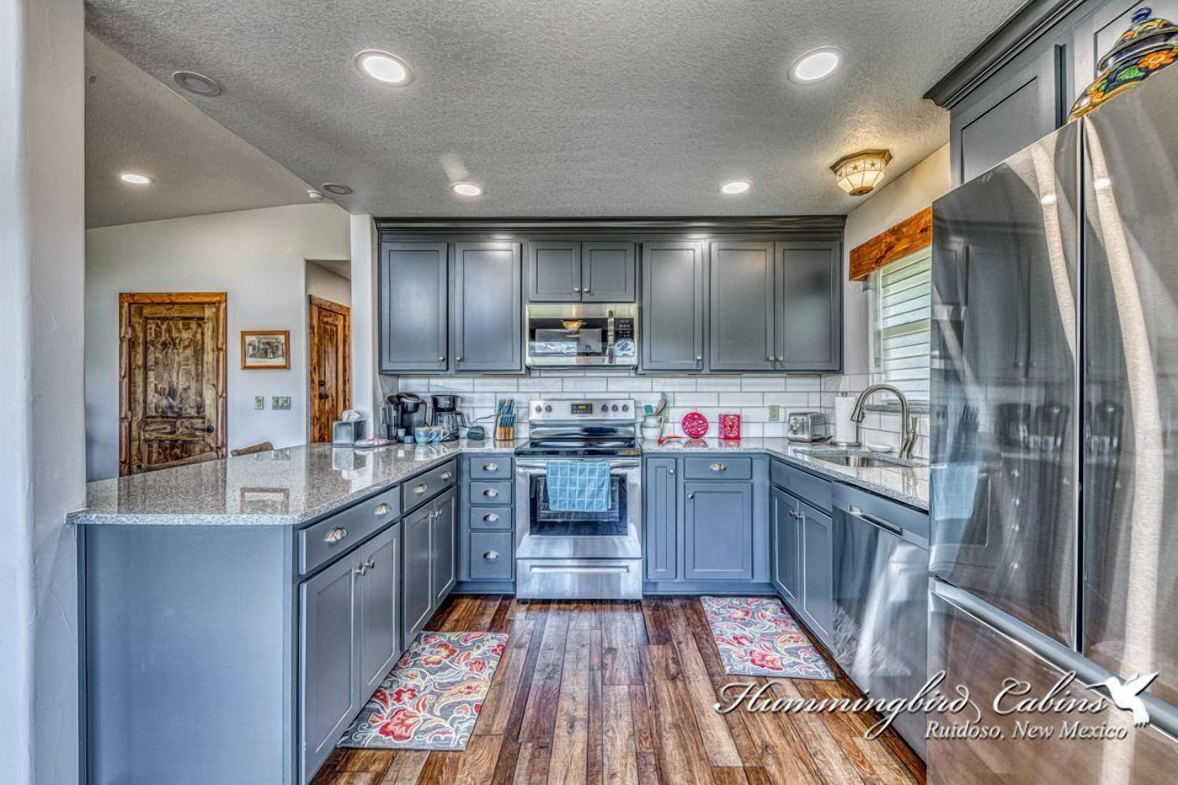 Awesome View! Convenient location with a gorgeous mountain view!