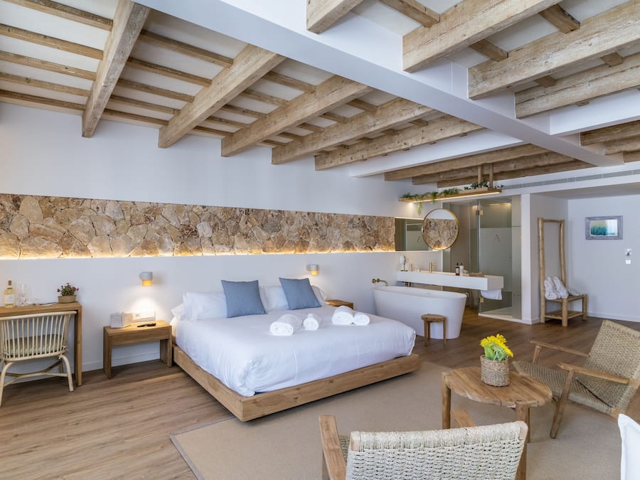 Dobbeltrom – deluxe | Italienske Frette-laken, sengetøy av topp kvalitet og dundyner