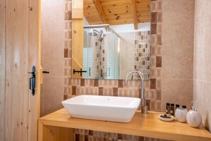 Family House | Bathroom - Villa Fioro (Zakynthos)