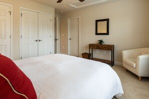 5 bedrooms, desk, iron/ironing board, WiFi
