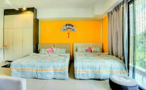 Honeymoon Condo | 1 bedroom, iron/ironing board, free WiFi