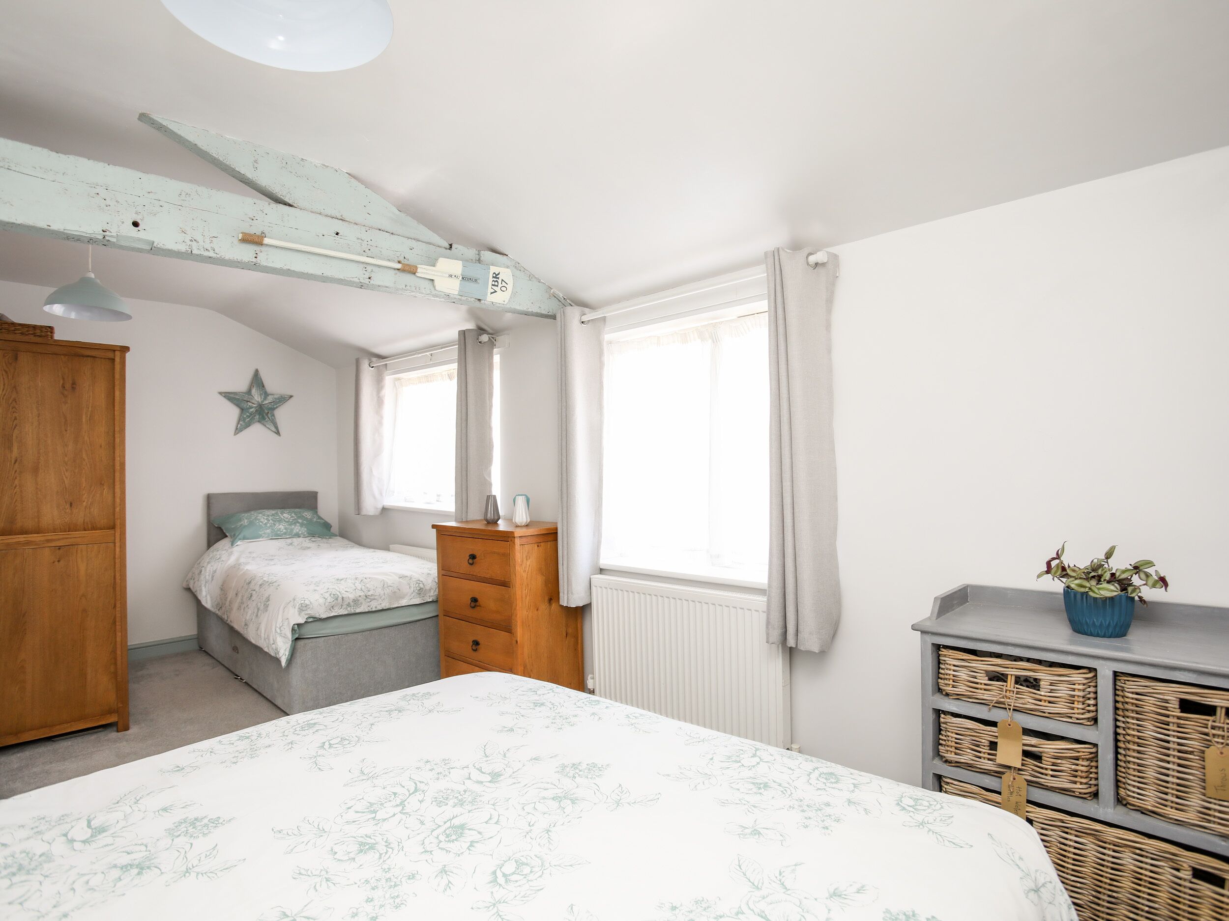 Cottage | 2 bedrooms, individually decorated, individually furnished, free WiFi