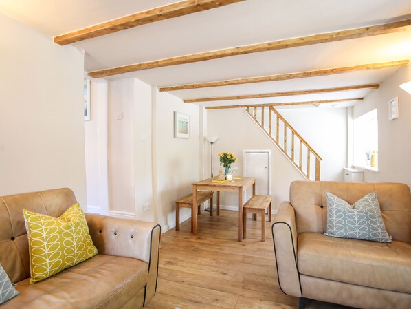 Cottage | Living room - Bryn Coed (Porthmadog)