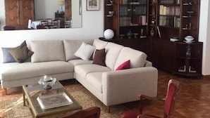 TV - Apt 120m² With Balcony Near The Beach (Palavas-les-Flots)