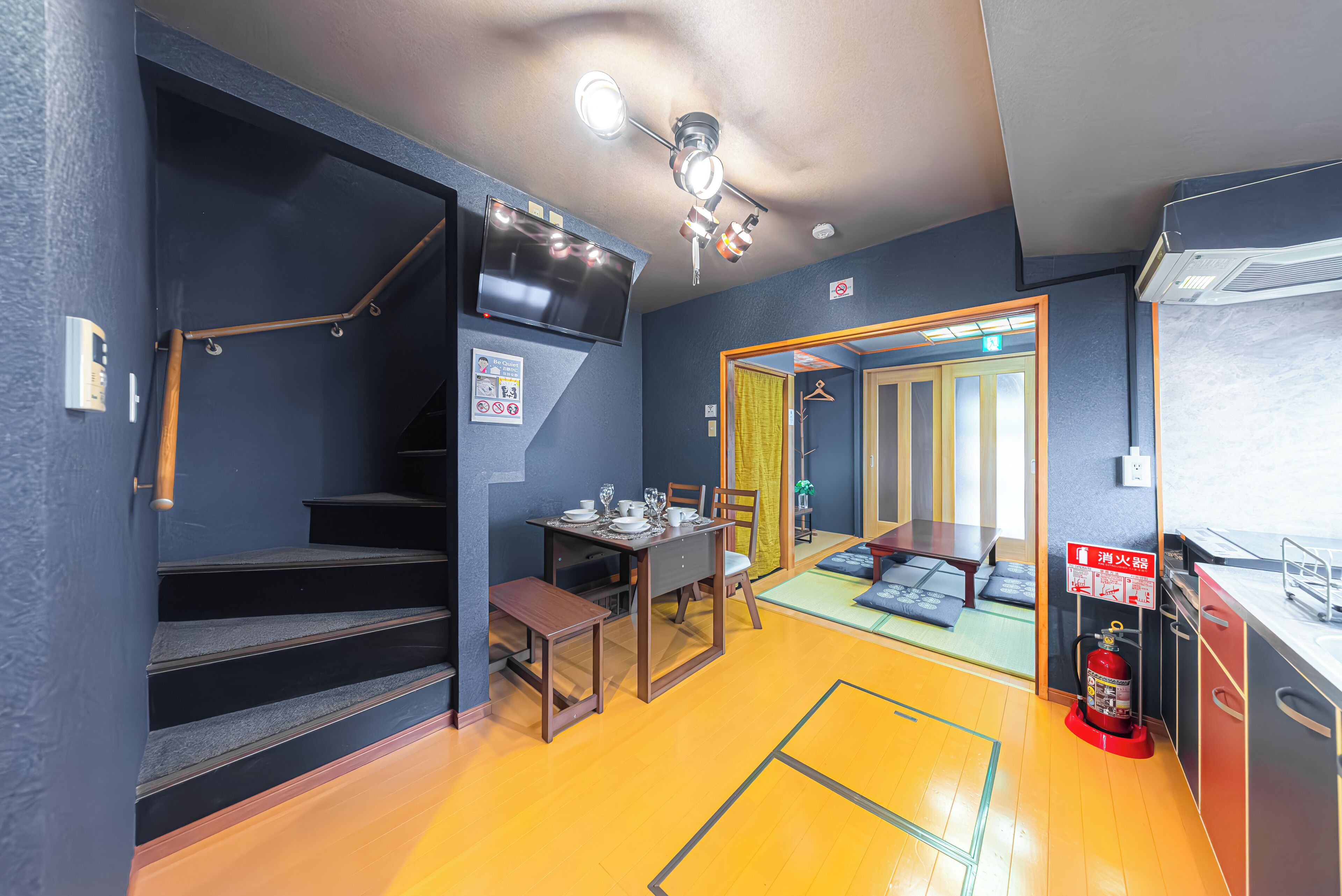 Family Villa | Dining room