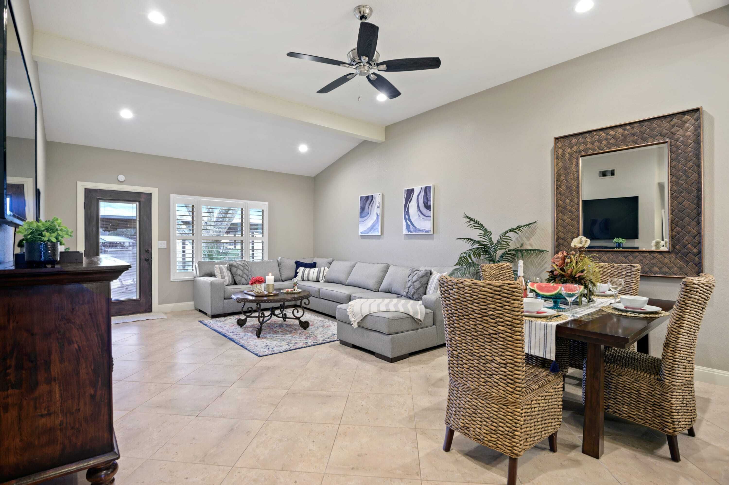 Waterfront House | Quiet Cove | Boat Slips | Jet Ski Slips | Ample Outdoor Space