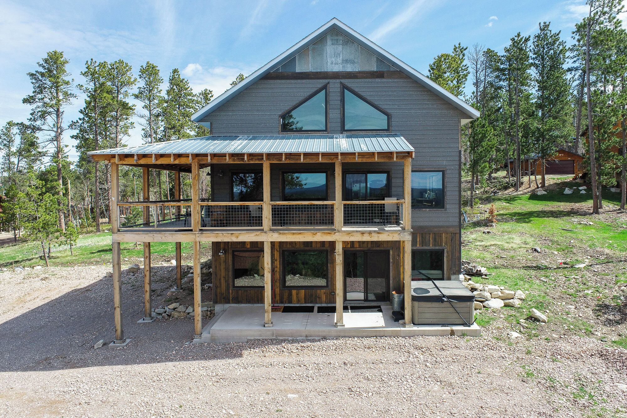 Views for Days, New Cabin Near Terry Peak Ski Area w/ Hot Tub and Large Deck!