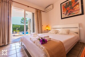 5 habitaciones, tabla de planchar con plancha y wifi gratis 