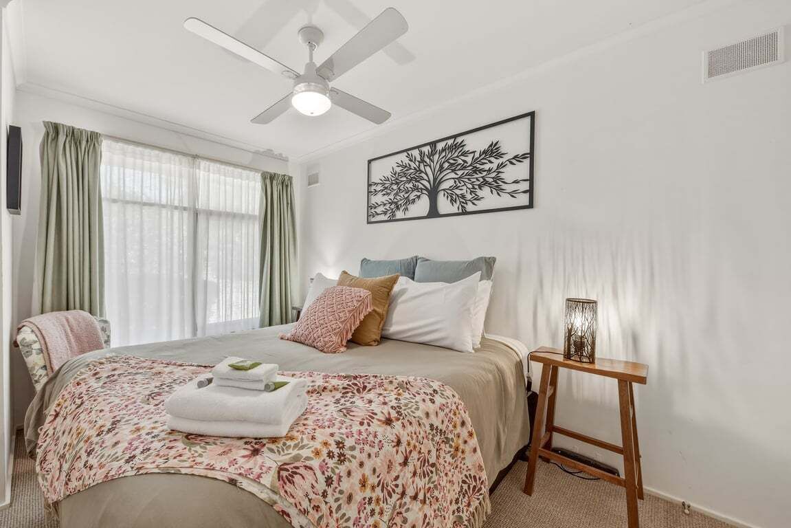 2 bedrooms, iron/ironing board