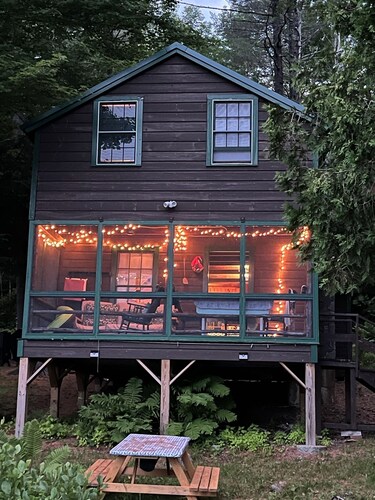 Authentic Maine Cabin on Echo Lake