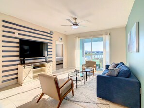 TV - Comfortable Condo /Clubhouse Access/Near Disney (Kissimmee)