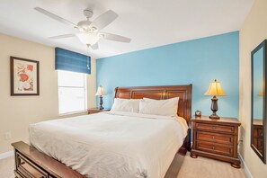 9 chambres, fer et planche à repasser, Wi-Fi, literie fournie