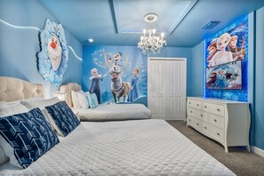 9 bedrooms, iron/ironing board, WiFi, bed sheets