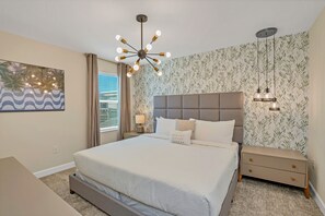 8 chambres, fer et planche à repasser, Wi-Fi, draps fournis
