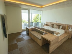 3 室のベッドルーム、デスク、WiFi (無料)、ベッドシーツ