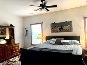 3 bedrooms, WiFi, bed sheets