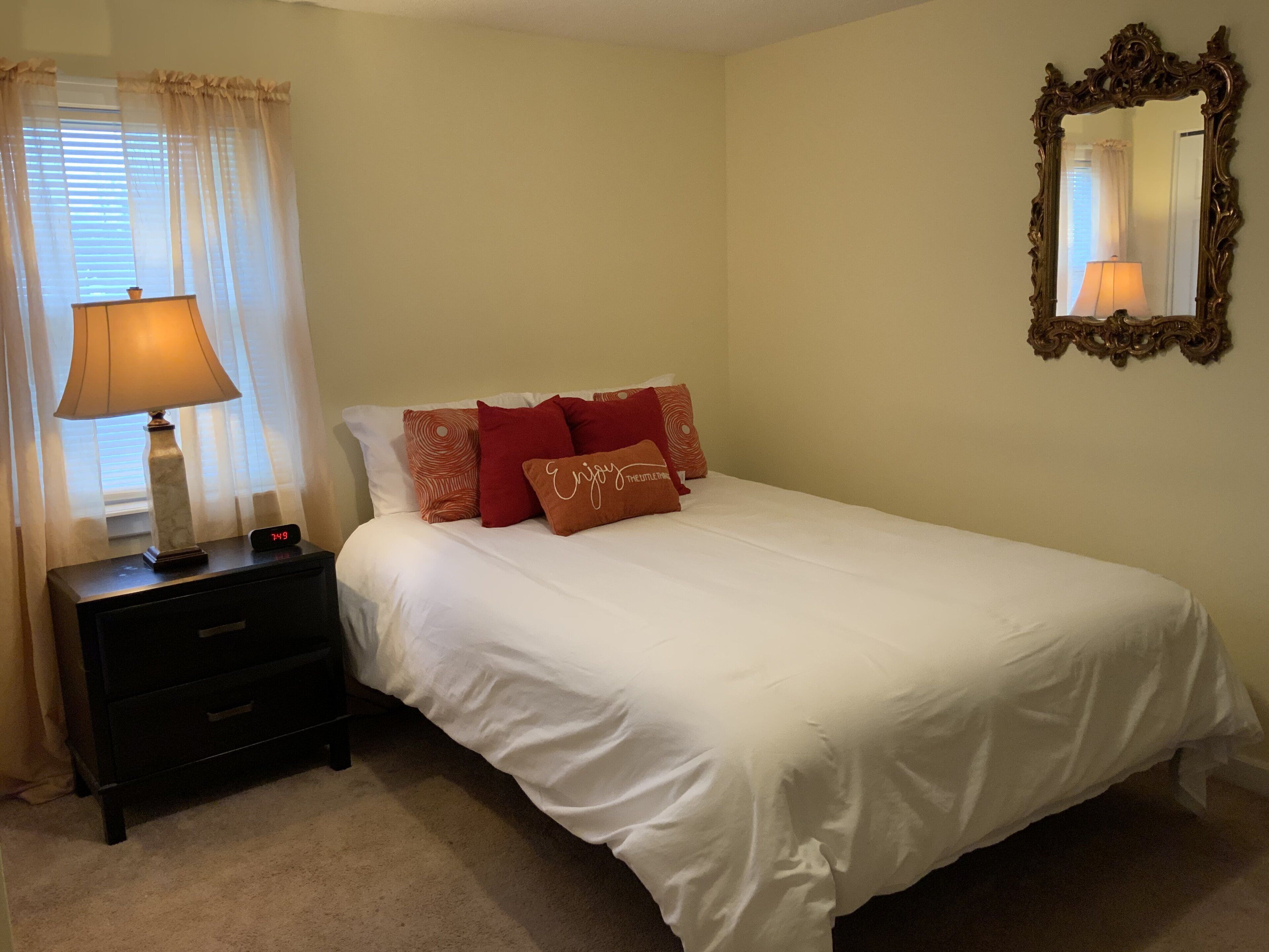 Cozy/ Scenic 3-bedroom home away from home