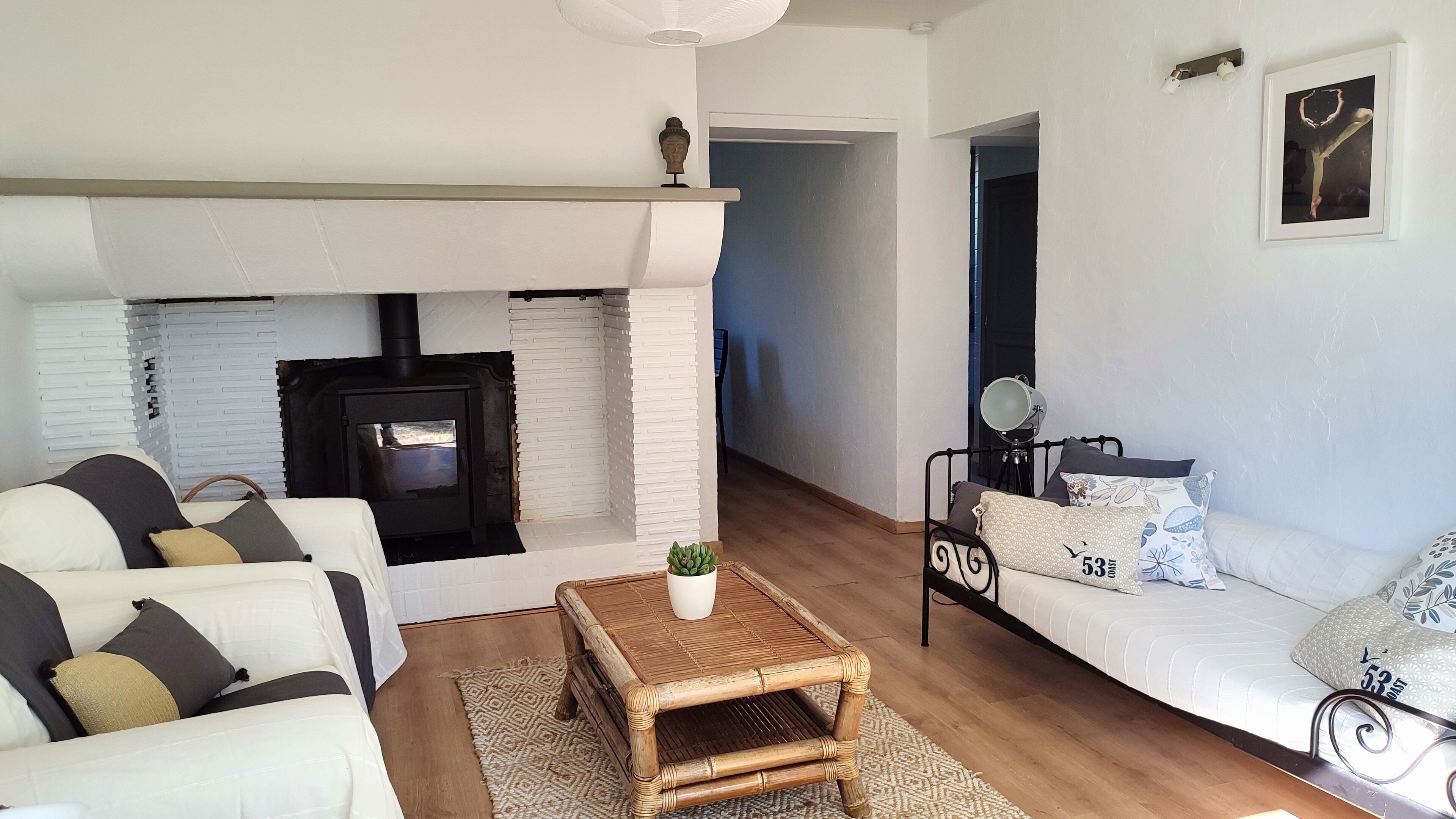 South-facing house with garden and fireplace