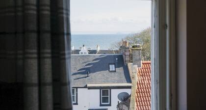 The Old Stables, The Loan, Anstruther - Pass the Keys