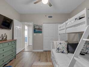 4 bedrooms, desk, iron/ironing board, free WiFi - Luxury Condo | Beach Front | Spectacular Views | Designer Decor (Destin)