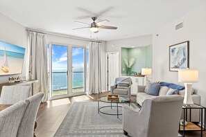 Smart TV, DVD player - Luxury Condo | Beach Front | Spectacular Views | Designer Decor (Destin)