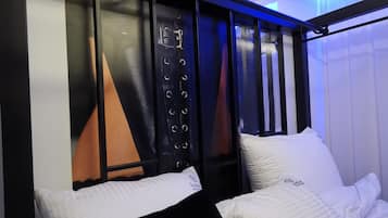Romantisches Apartment, 2 Schlafzimmer, Nichtraucher | 2 Schlafzimmer, individuell dekoriert, individuell eingerichtet