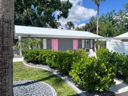 Newly Renovated Charlotte Harbor - Sunset Inn #7
