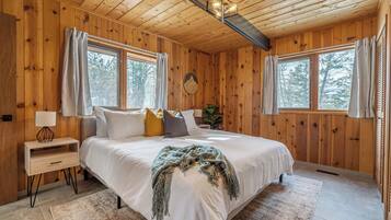 6 soveværelser, skrivebord, Wi-Fi, sengetøj