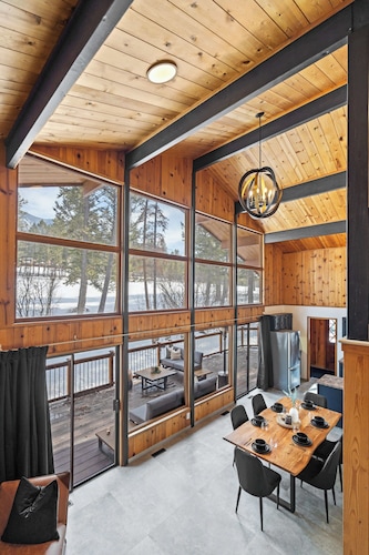 The Matterhorn | Hot Tub | Mountain Views | BBQ |