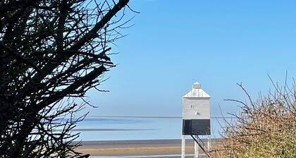 2 bedroom accommodation in Burnham-on-Sea