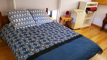 2 Schlafzimmer, Bügeleisen/Bügelbrett, Reisekinderbett, kostenloses WLAN