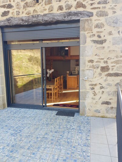 Converted barn in a small village 5 minutes from langeac