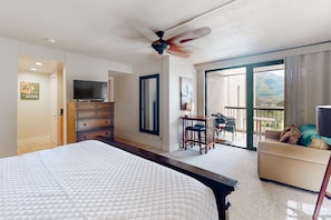 3 habitaciones, tabla de planchar con plancha, internet y ropa de cama