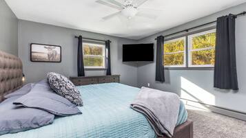 5 bedrooms, iron/ironing board, travel cot, free WiFi