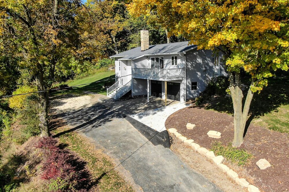 Swiss Valley Getaway - Dubuque / Tri-State Area