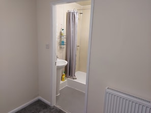Studio, 2 Twin Beds | Interior - 2-beds Studio Located in Parkgate Rotherham (Rotherham)
