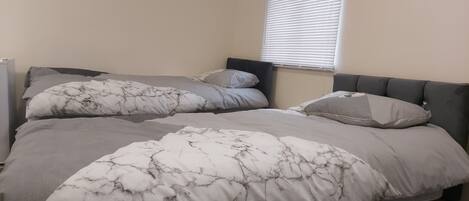 Studio, 2 enkeltsenger | Wi-fi (inkludert)