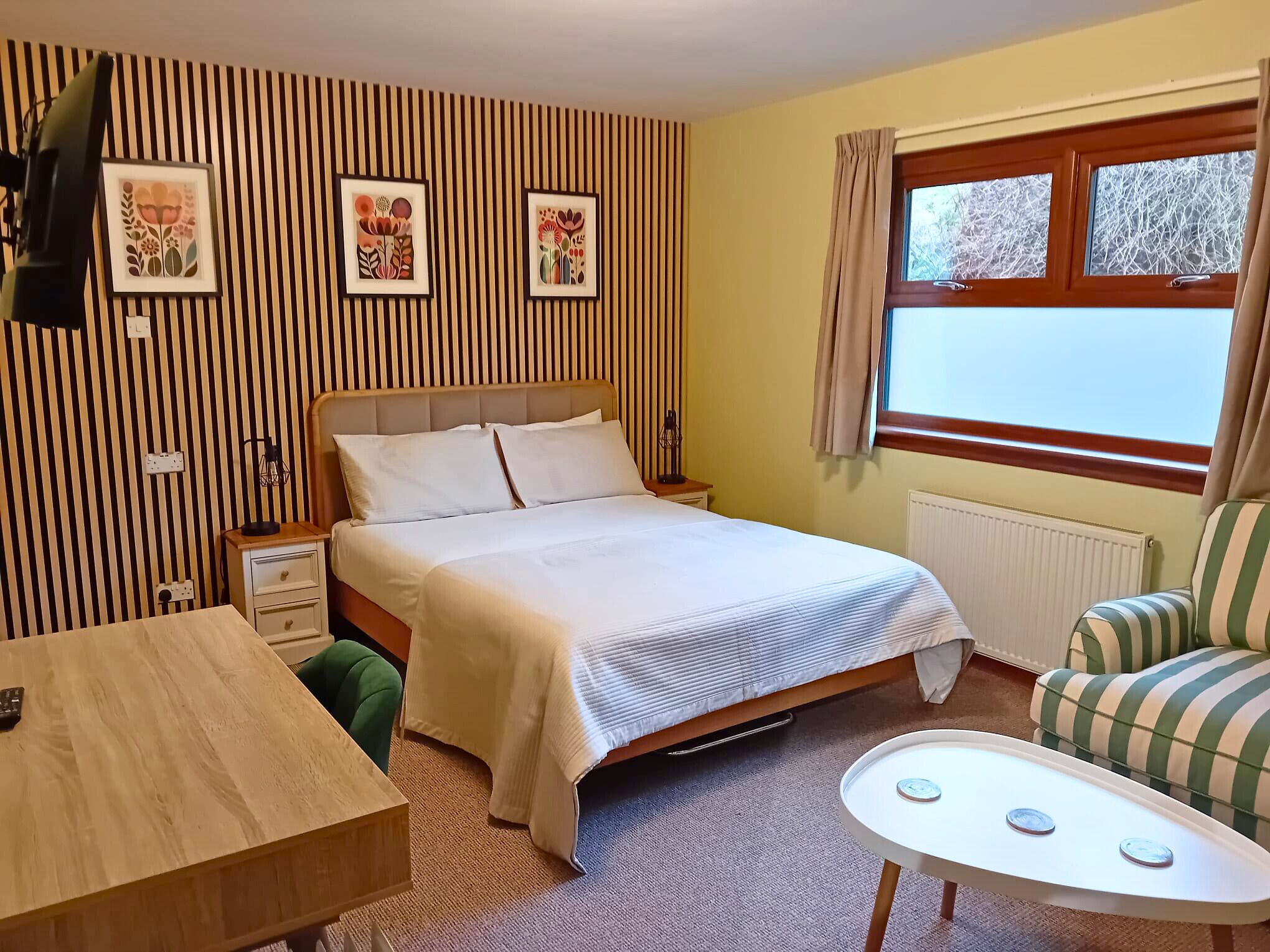 Deluxe Double Room | In-room safe, desk, free WiFi, bed sheets