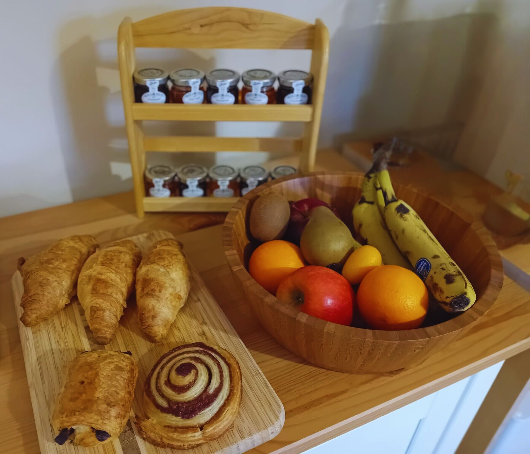 Free daily cooked-to-order breakfast 