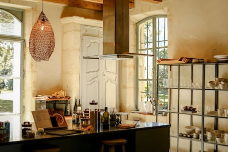 Restaurant. Mas des Precheurs