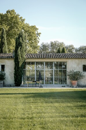 Exterior - Mas des Precheurs (Tarascon)