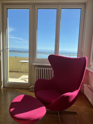 Interior - Large penthouse apartment with lake view (Neuchâtel)