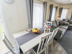 Cottage | Interior - The Cotswold Holiday Lodge (Evesham)