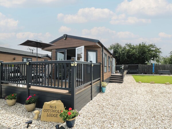 The Cotswold Holiday Lodge - Broadway