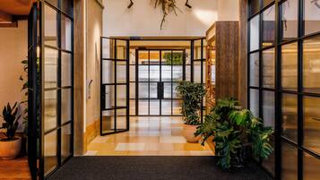 Apartment (0 Bedroom) | Property entrance